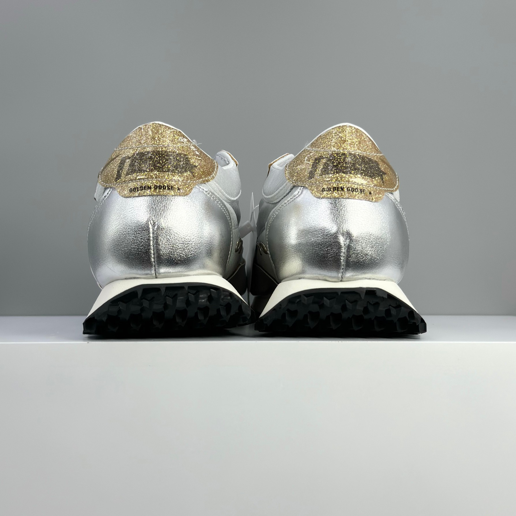 Golden Goose Sneakers-103