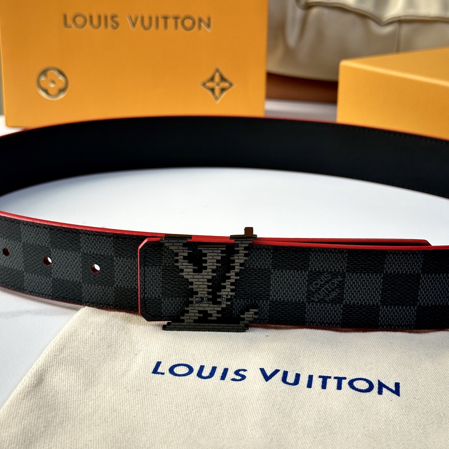 Lv belt-106