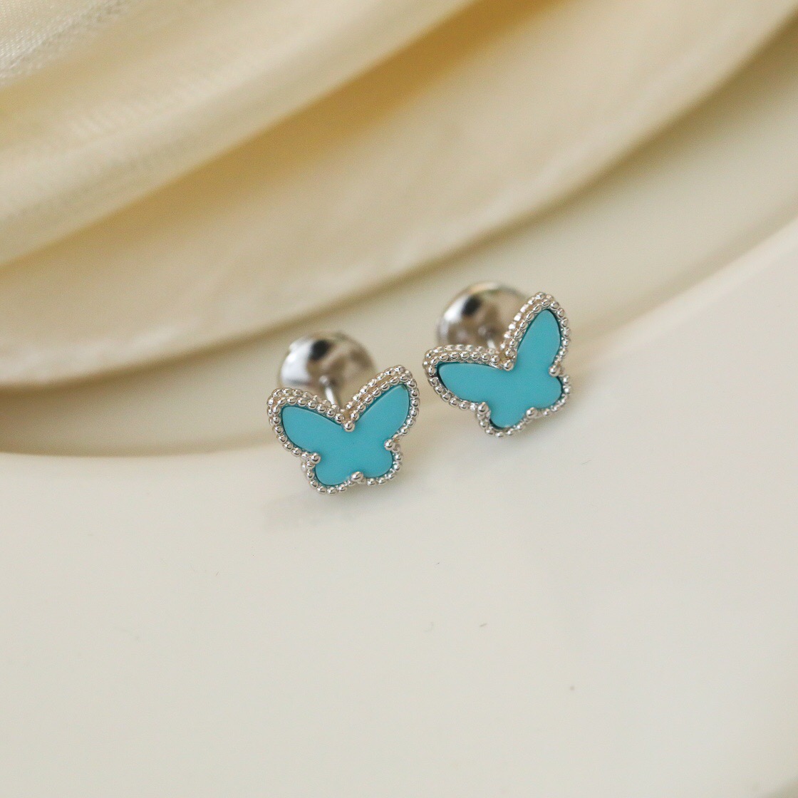 Van Cleef & Arpels earring-27