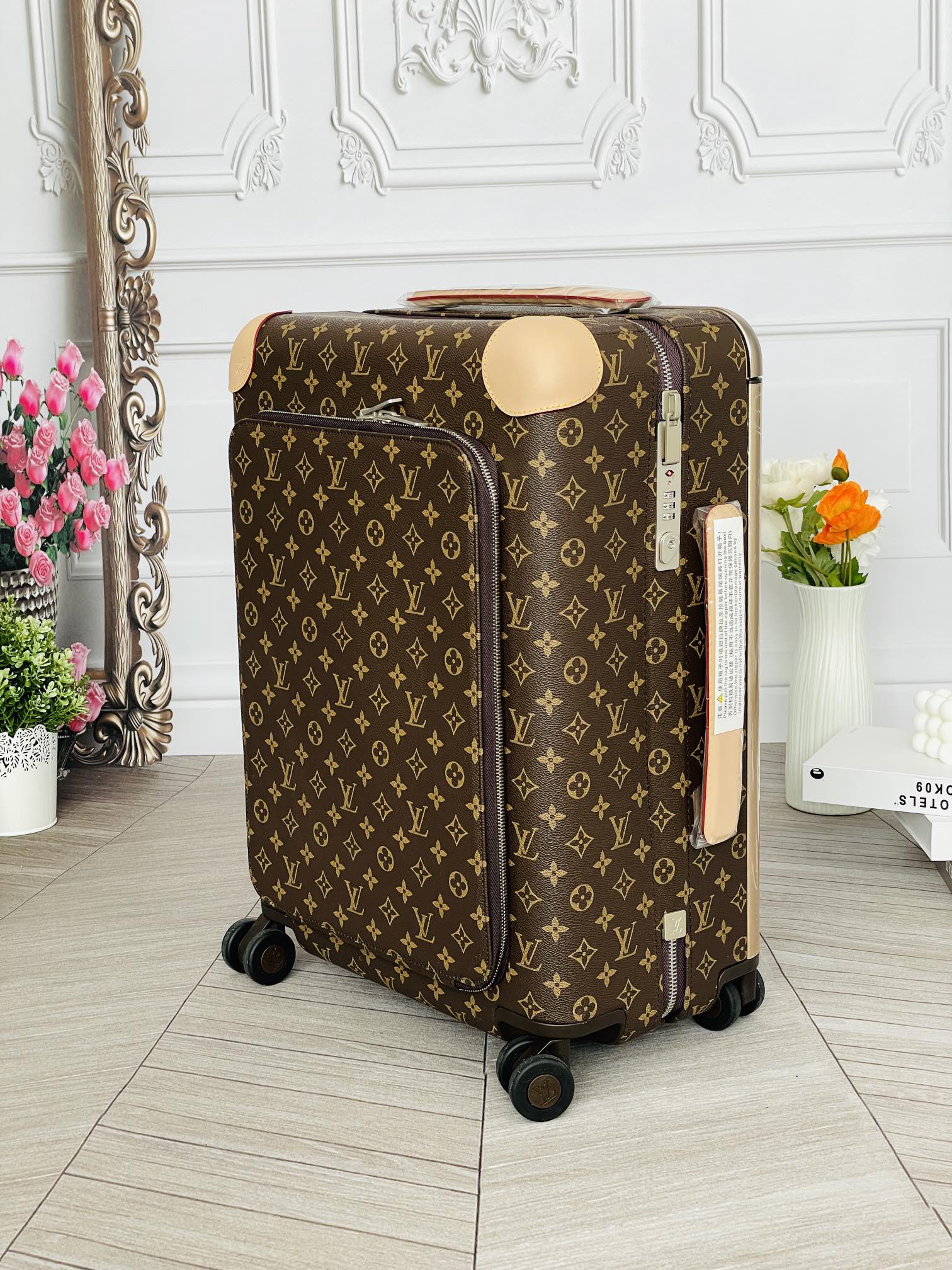 LV luggage-52
