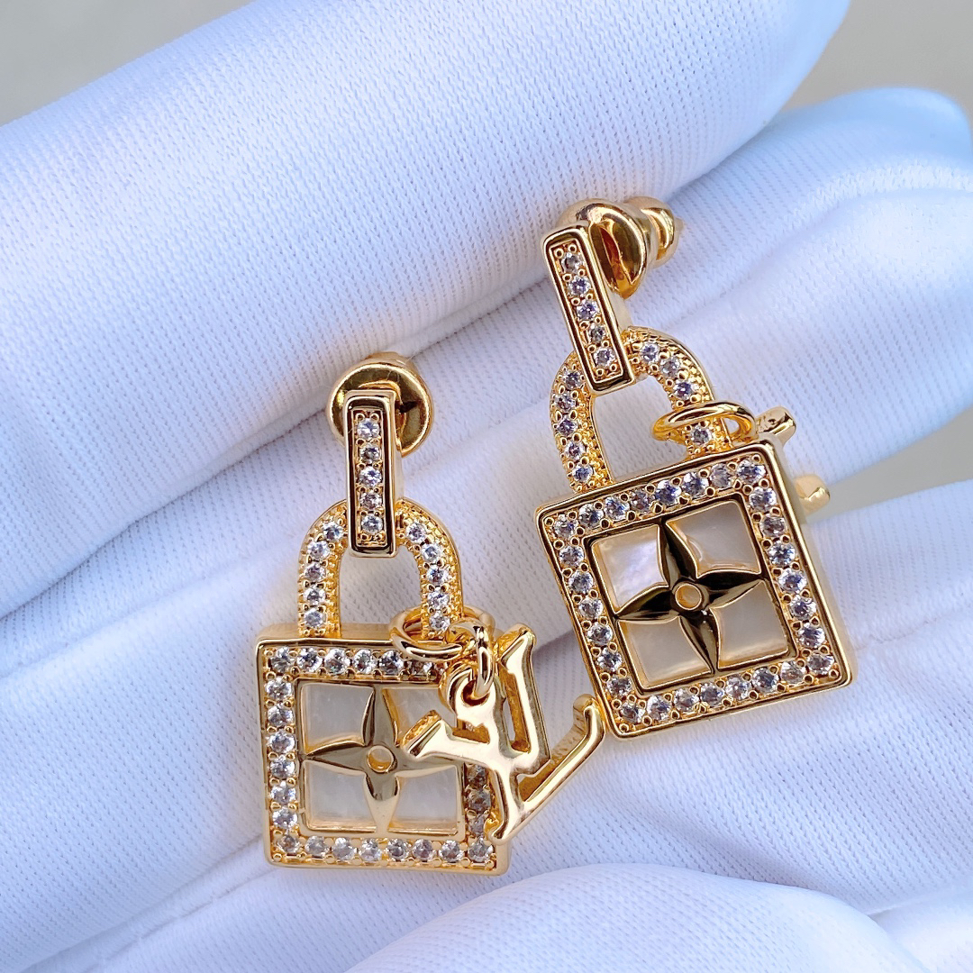LV earrings-29