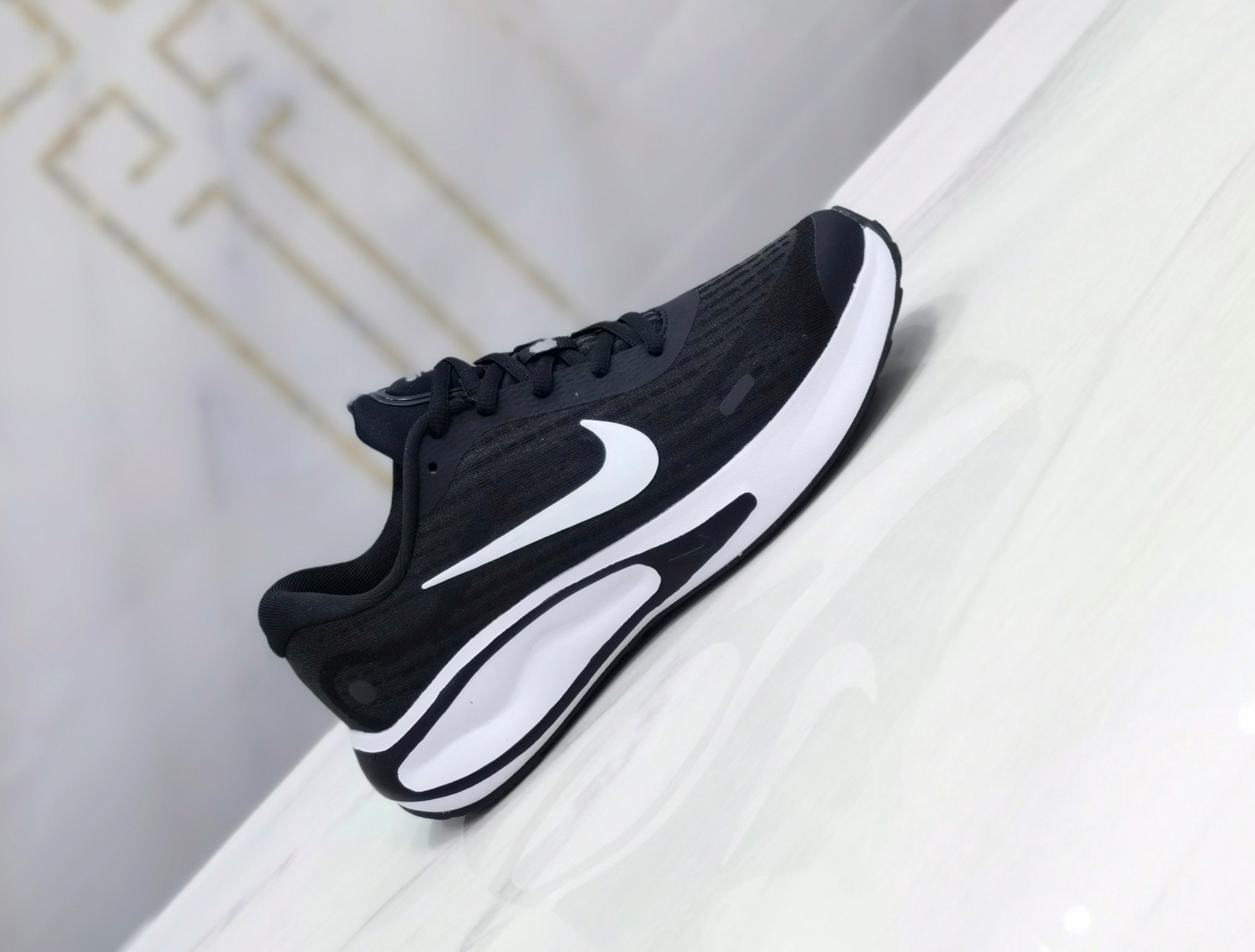 Nike Sneakers-190