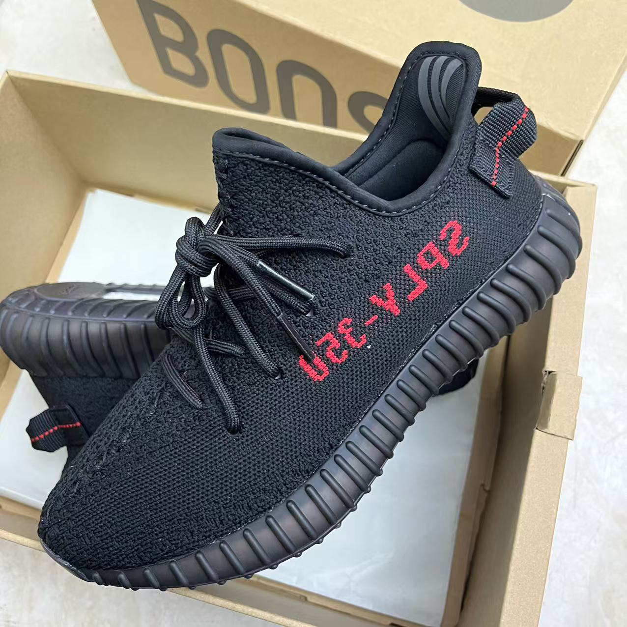Adidas Sneakers-320