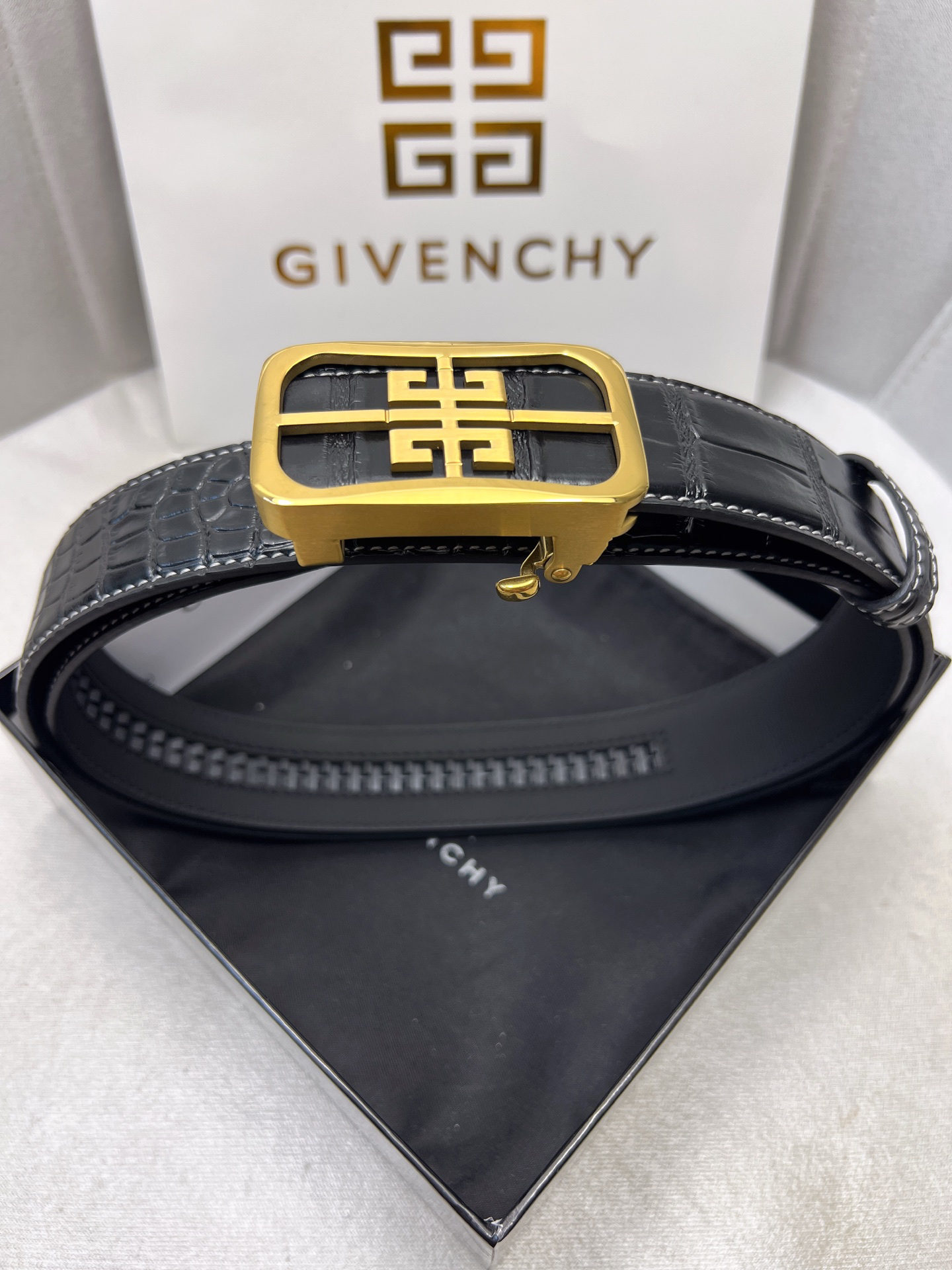 Givenchy belt-136