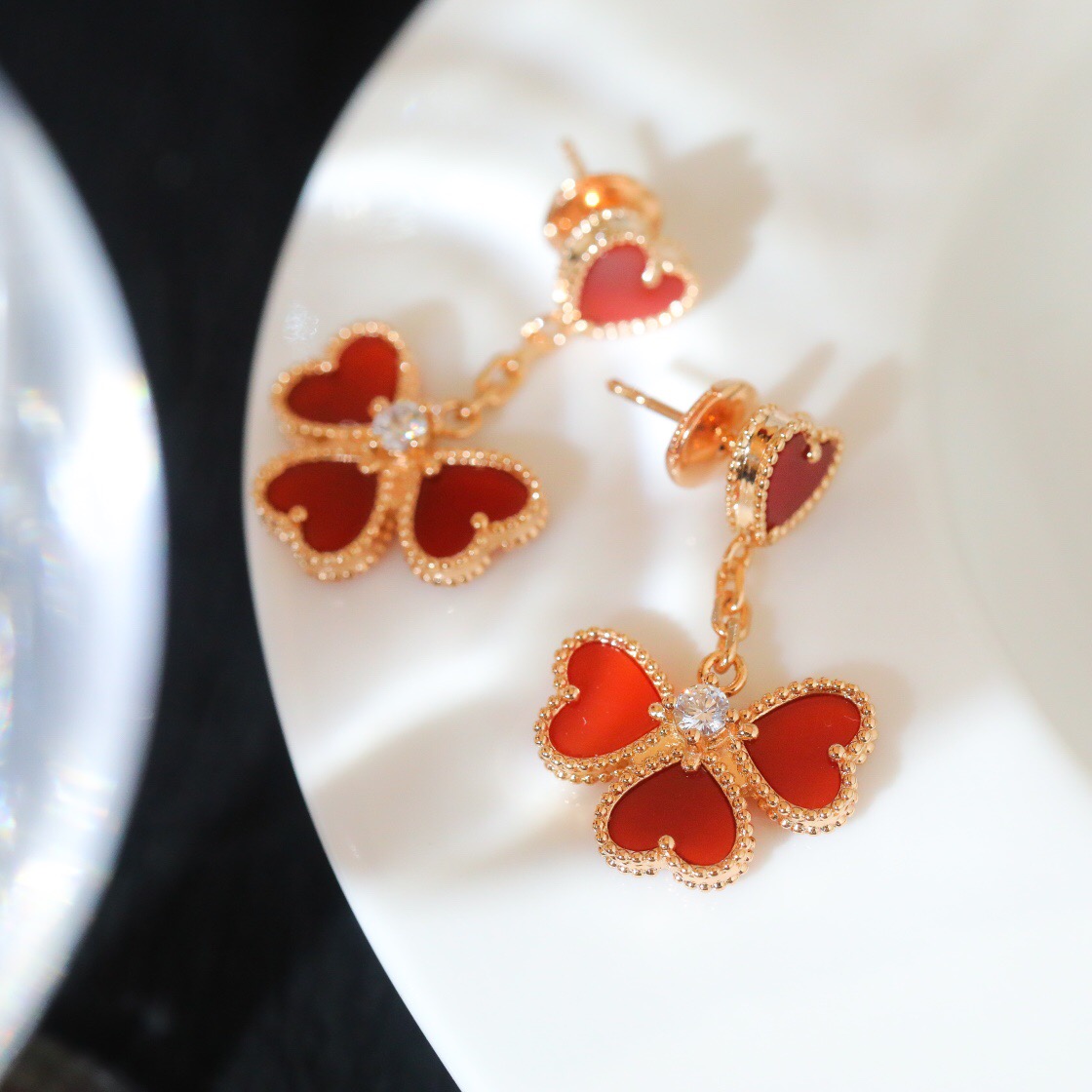 Van Cleef & Arpels earring-85
