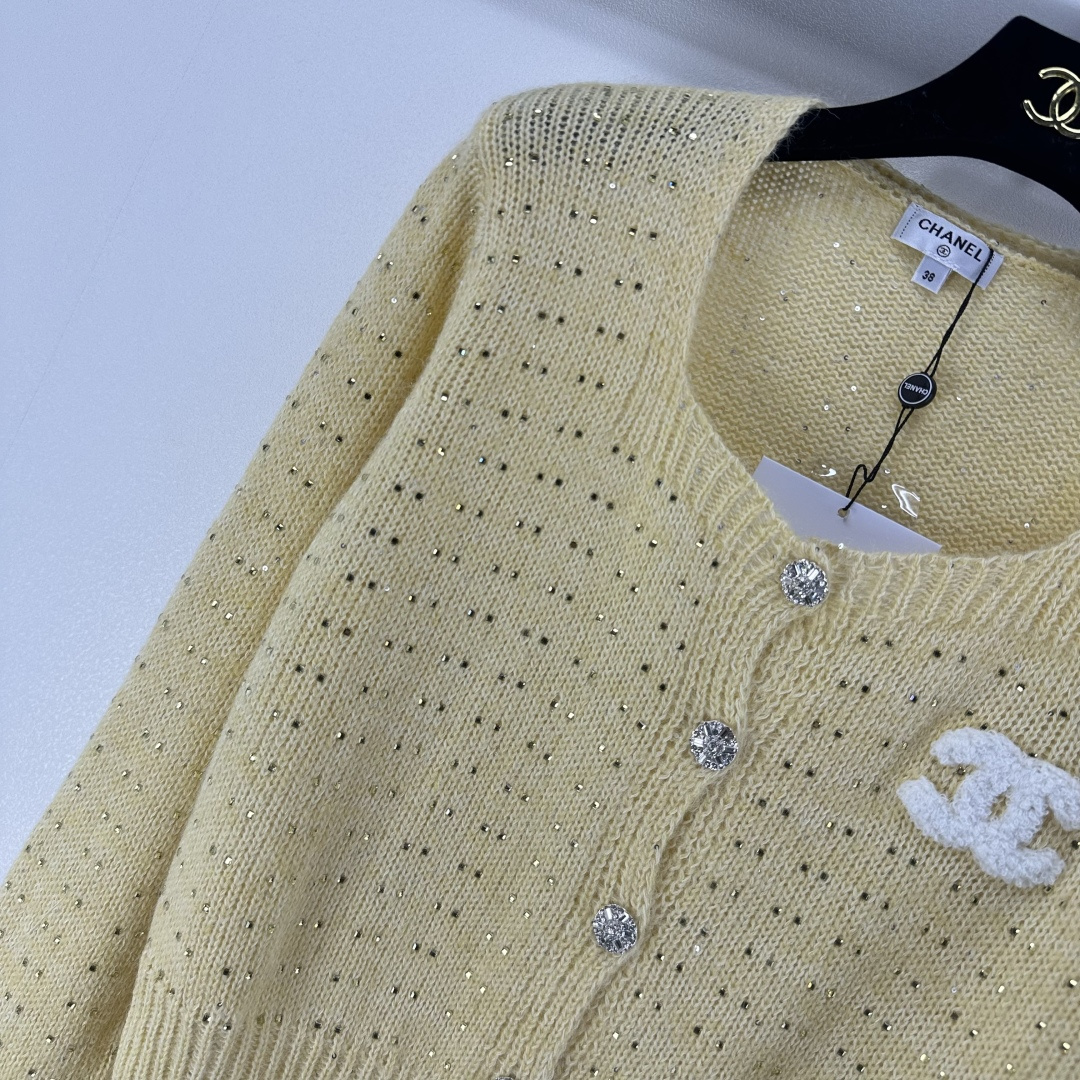 Chanel Clothing-16
