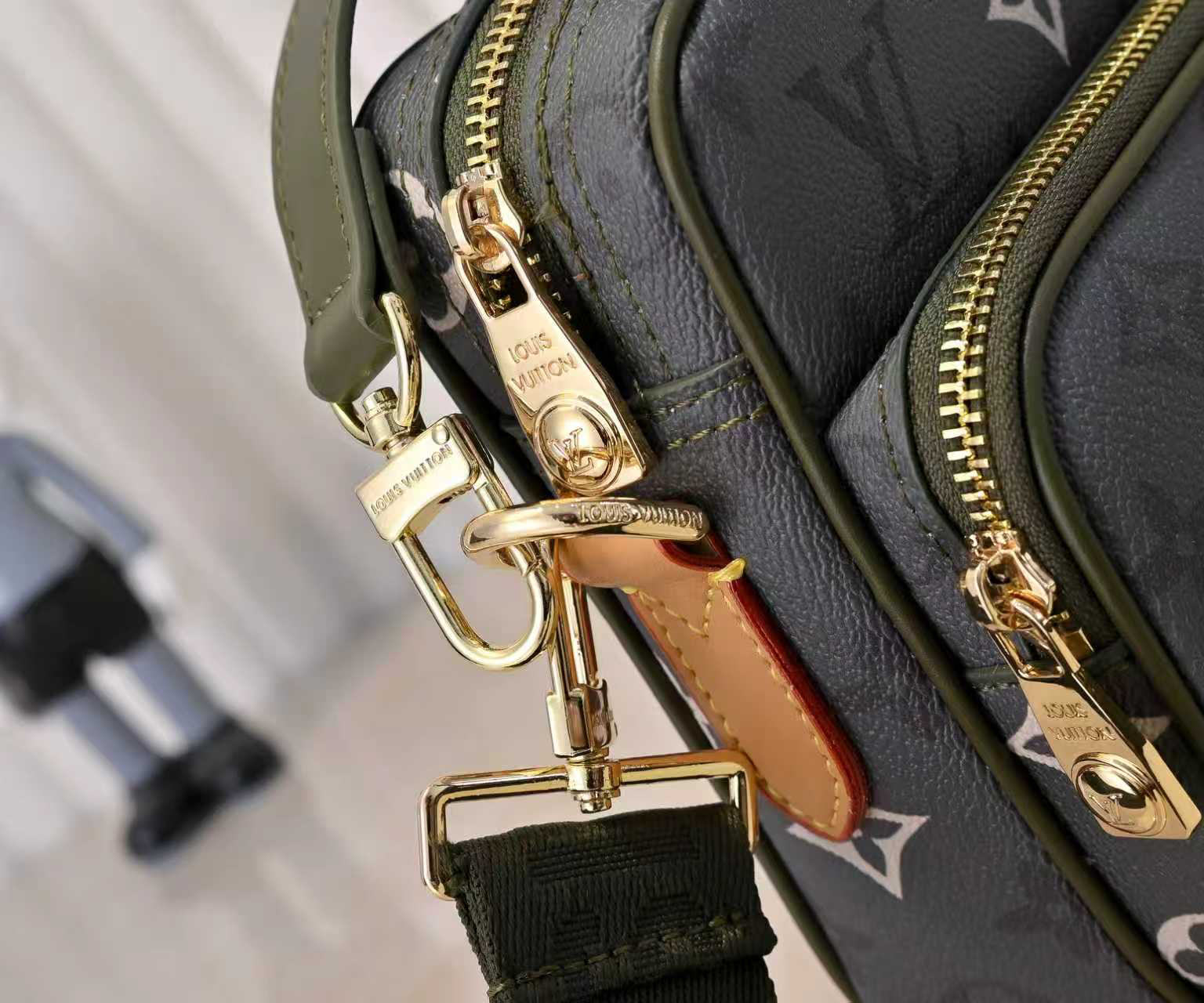 Louis Vuitton Hot New Product-135