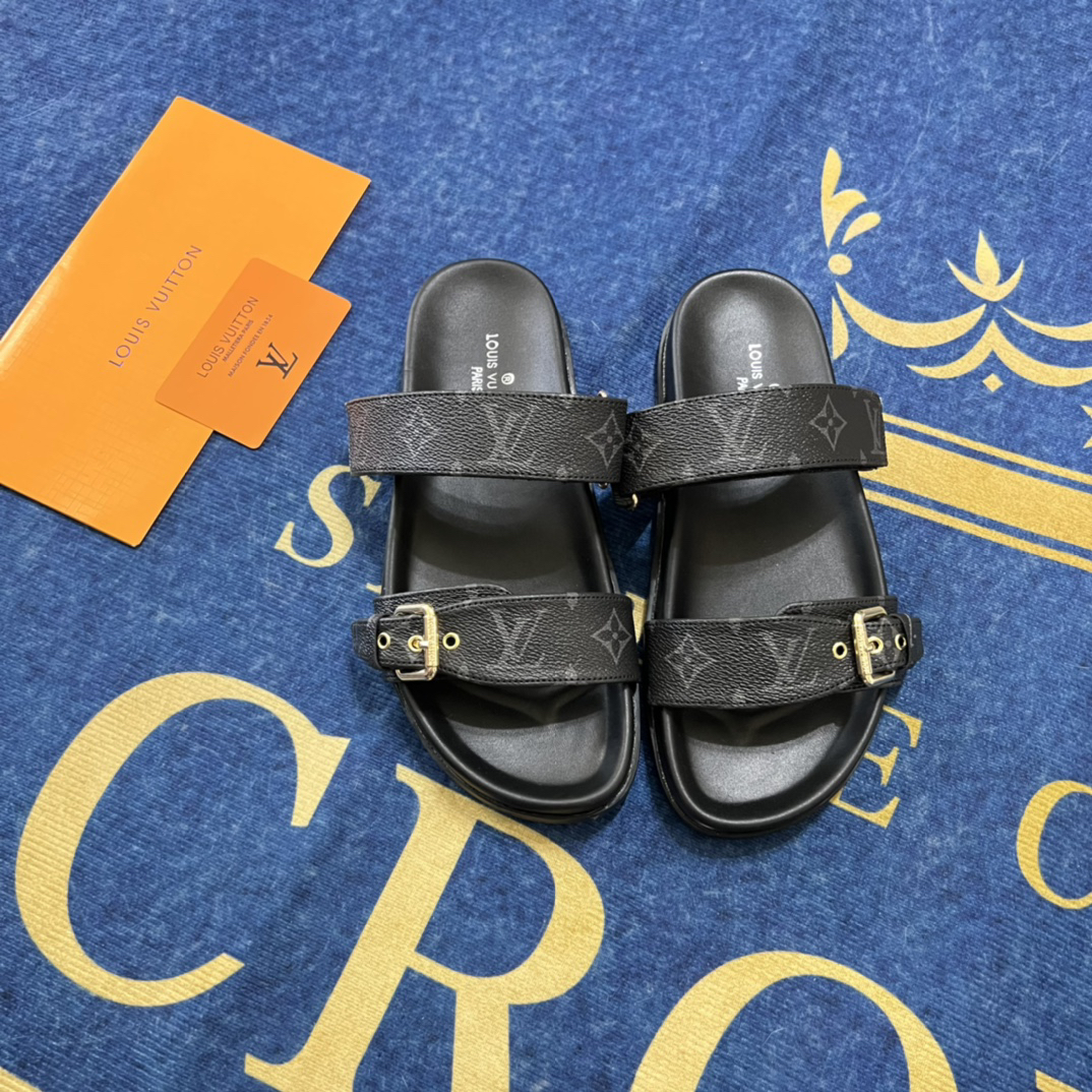 LV Summer footwear