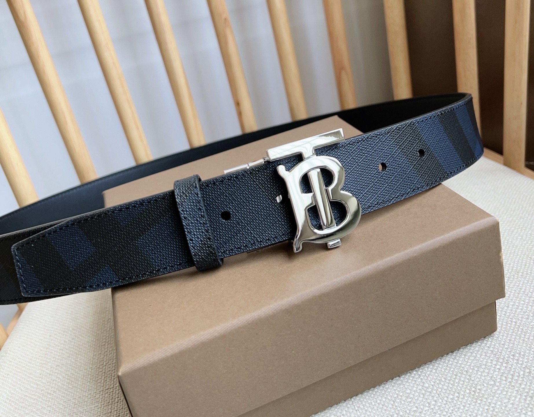 Burberry belt-60