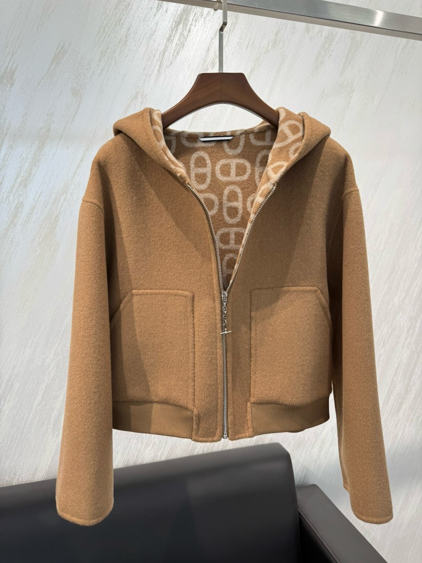 Hermes Clothing-322
