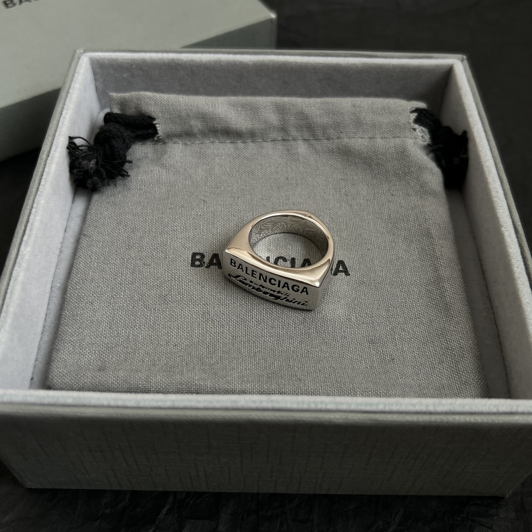 Balenciaga ring-33
