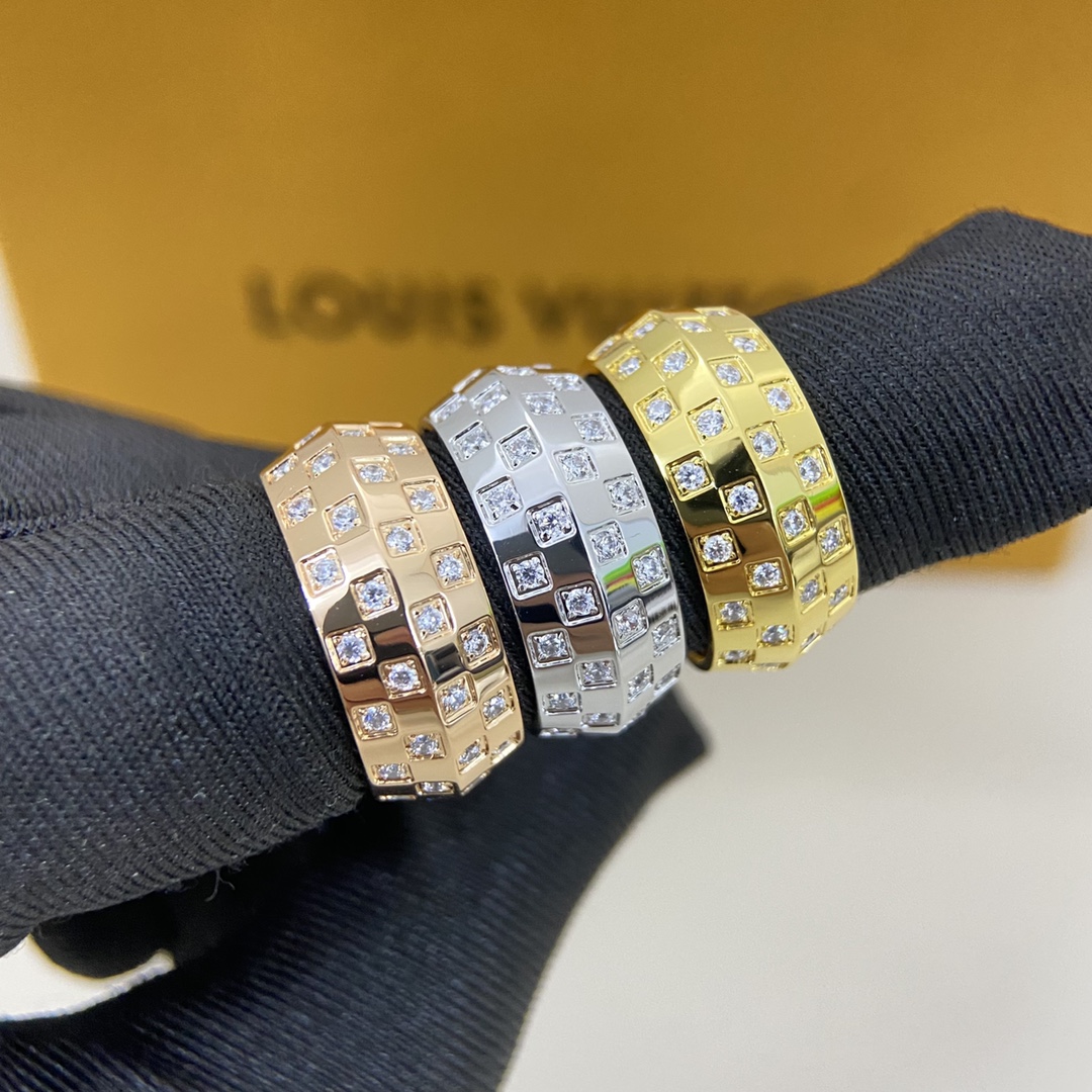LV ring-65