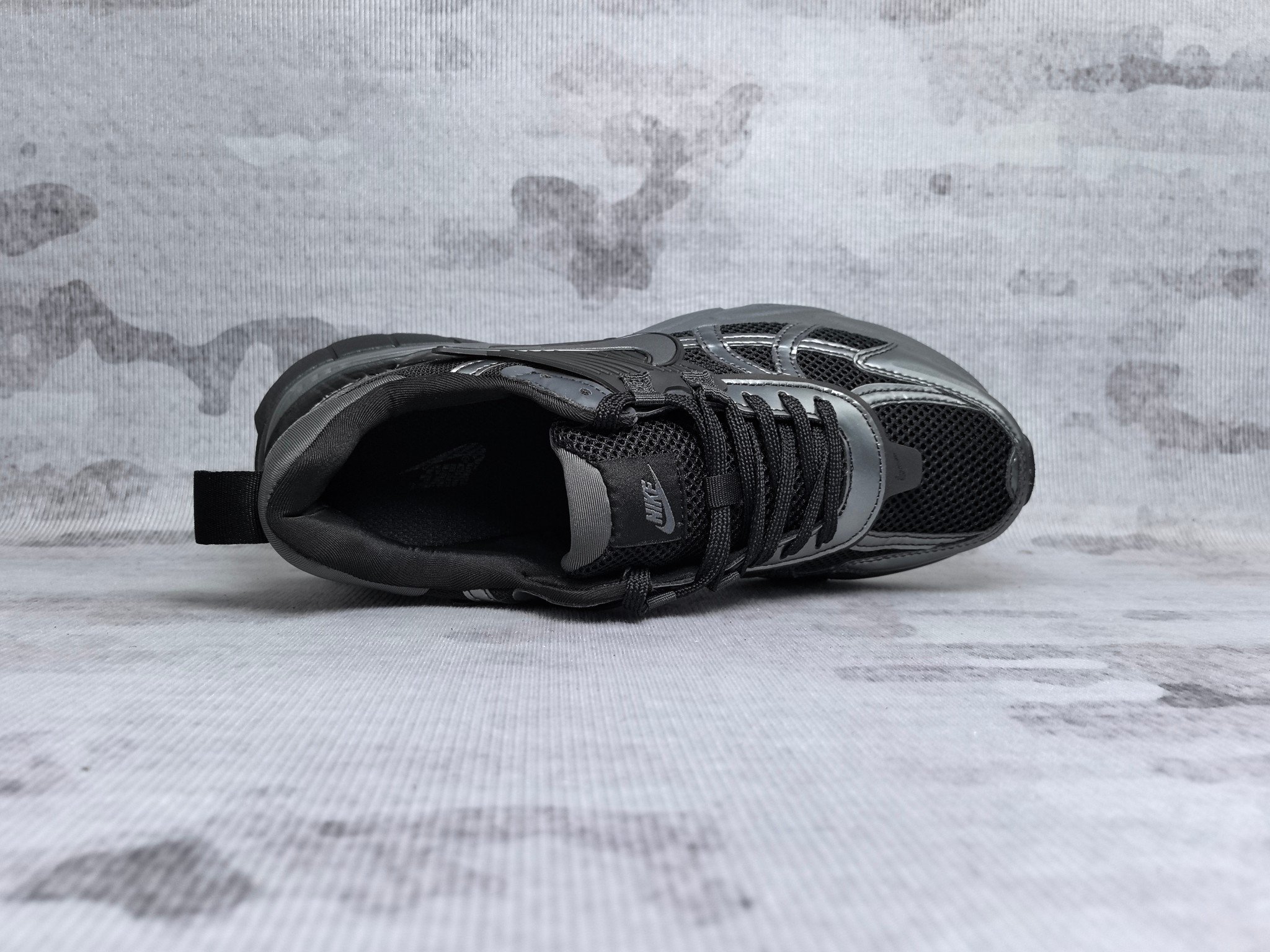 Nike Sneakers-216