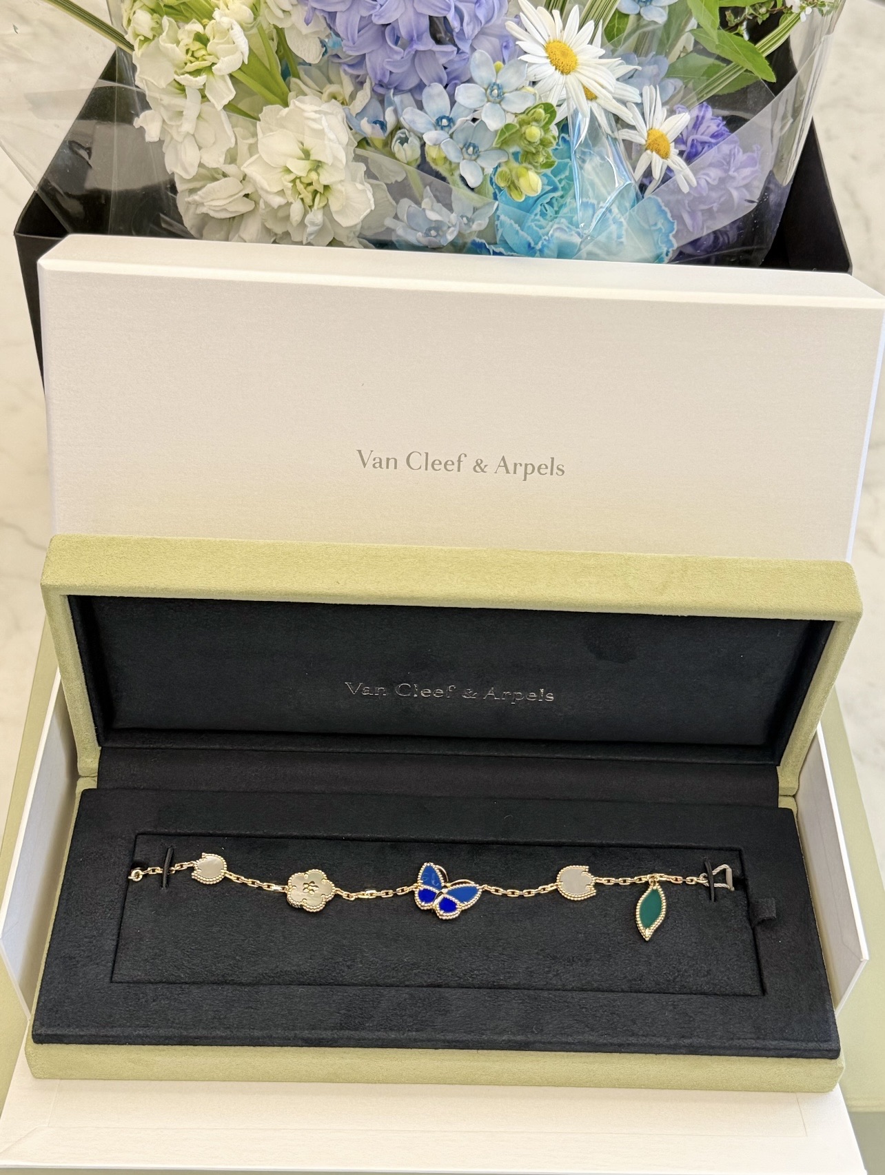 Van Cleef & Arpels Bracelet-9