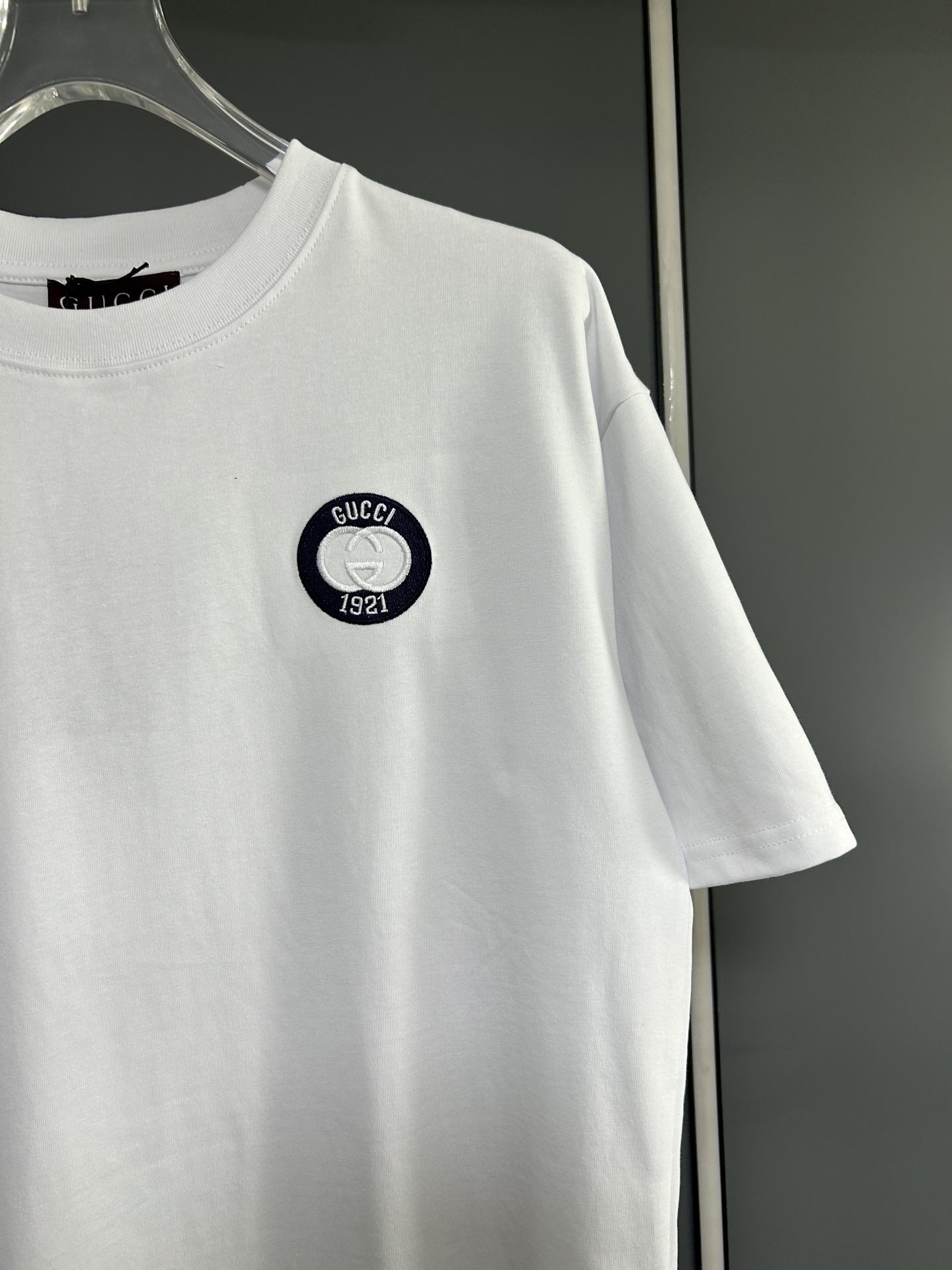 Gucci clothing-155