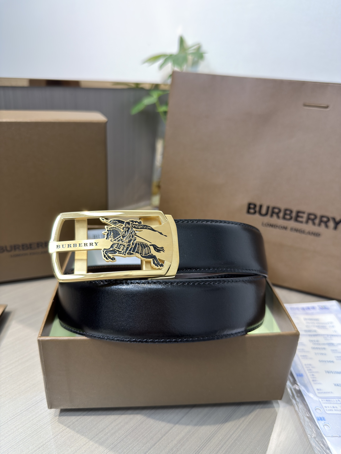 Burberry belt-80
