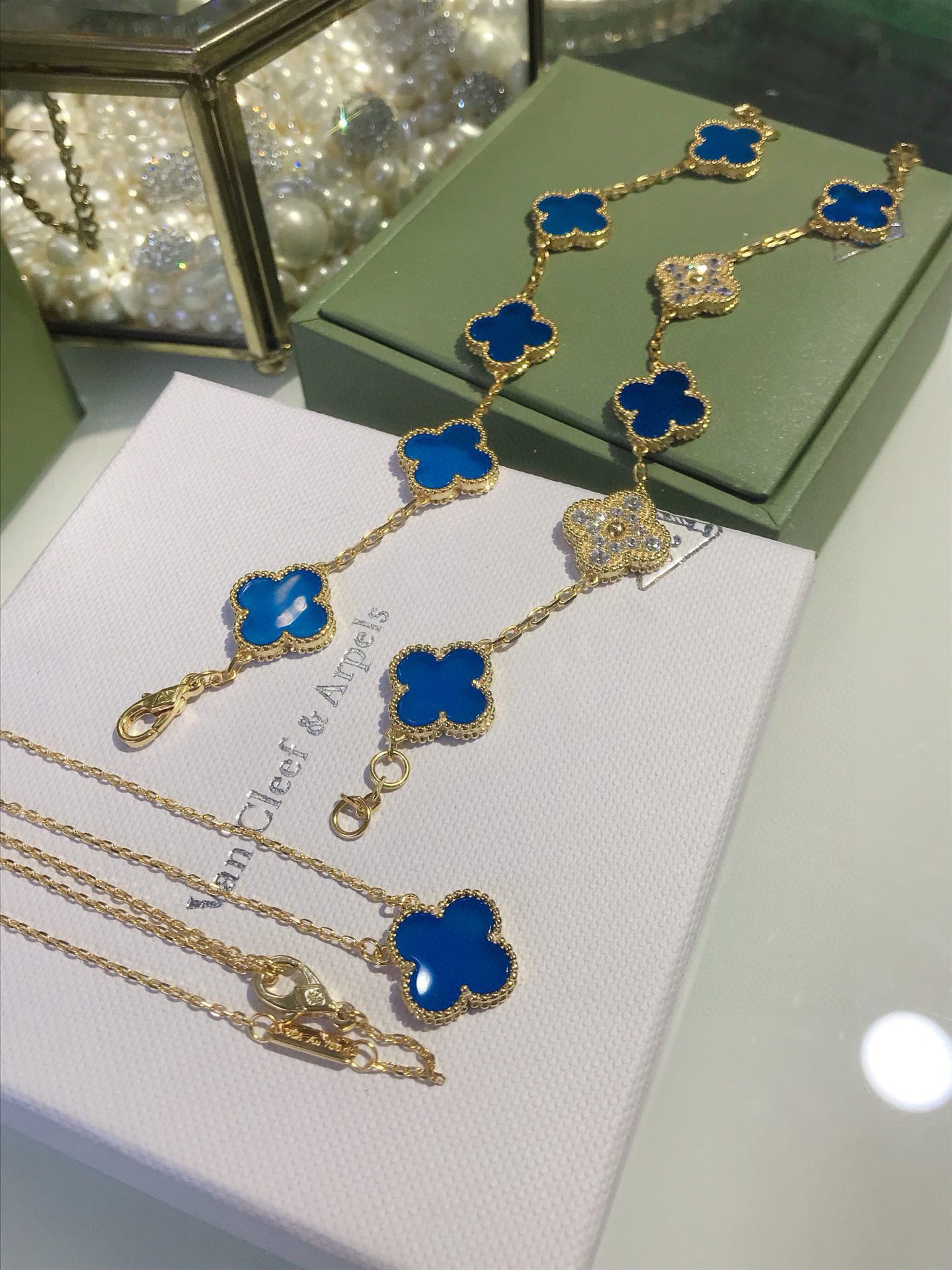 Van Cleef & Arpels Bracelet-60