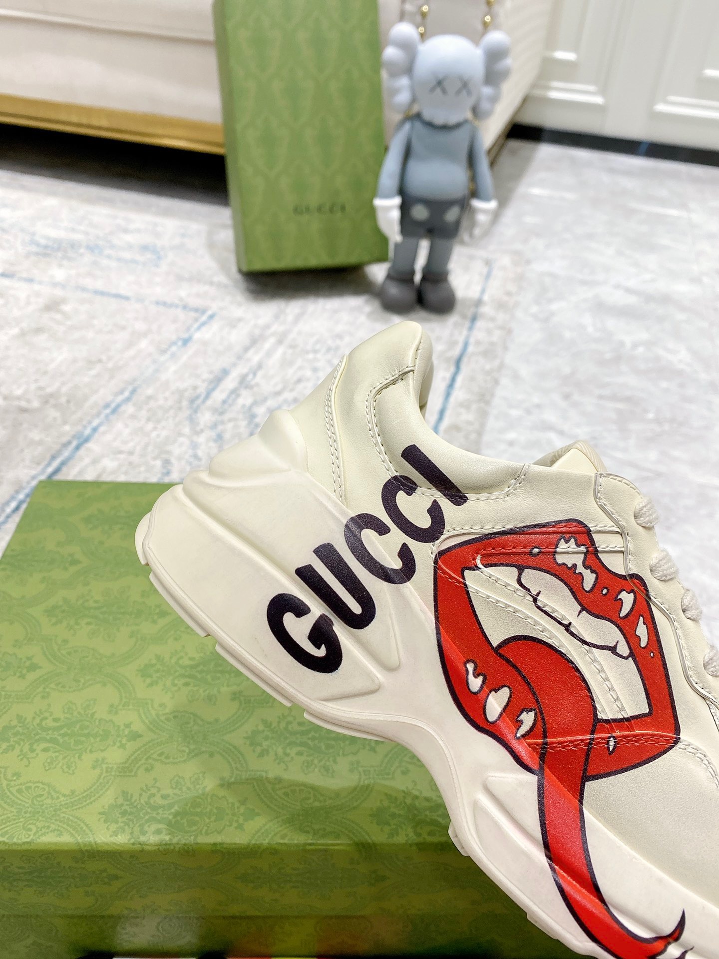 Gucci Sneakers-199