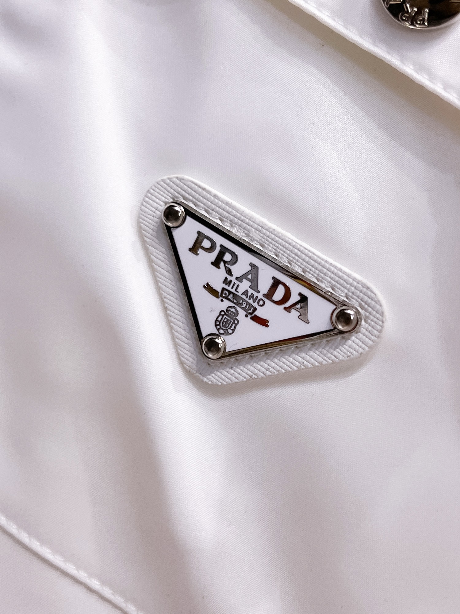 Prada Clothing-113