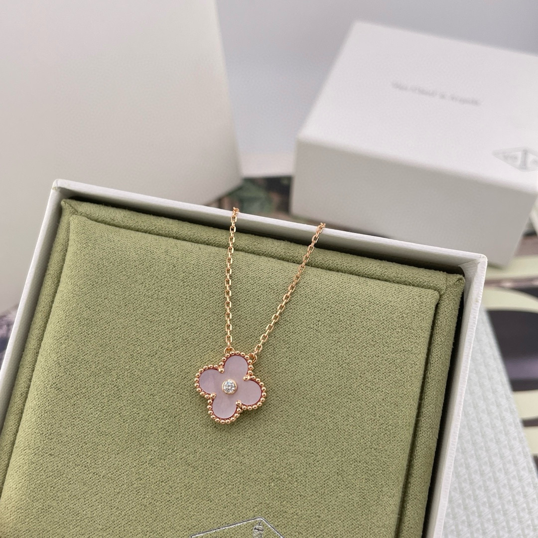Van Cleef & Arpels necklace-59
