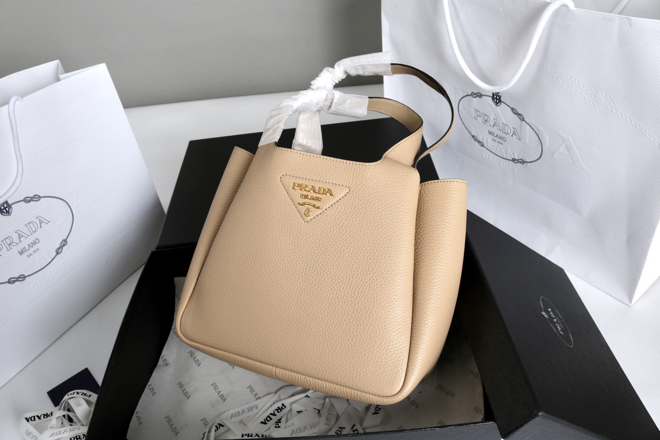 Prada Hot New Product-84