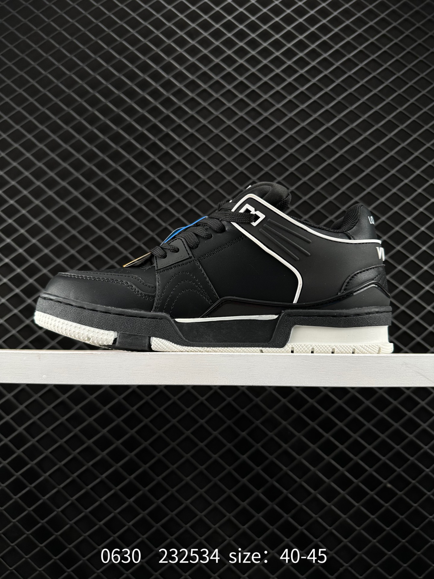 Lv Sneakers-89
