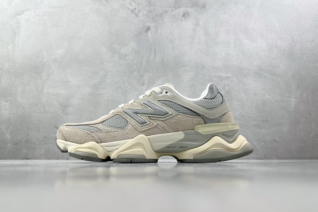 New Balance Sneakers-74