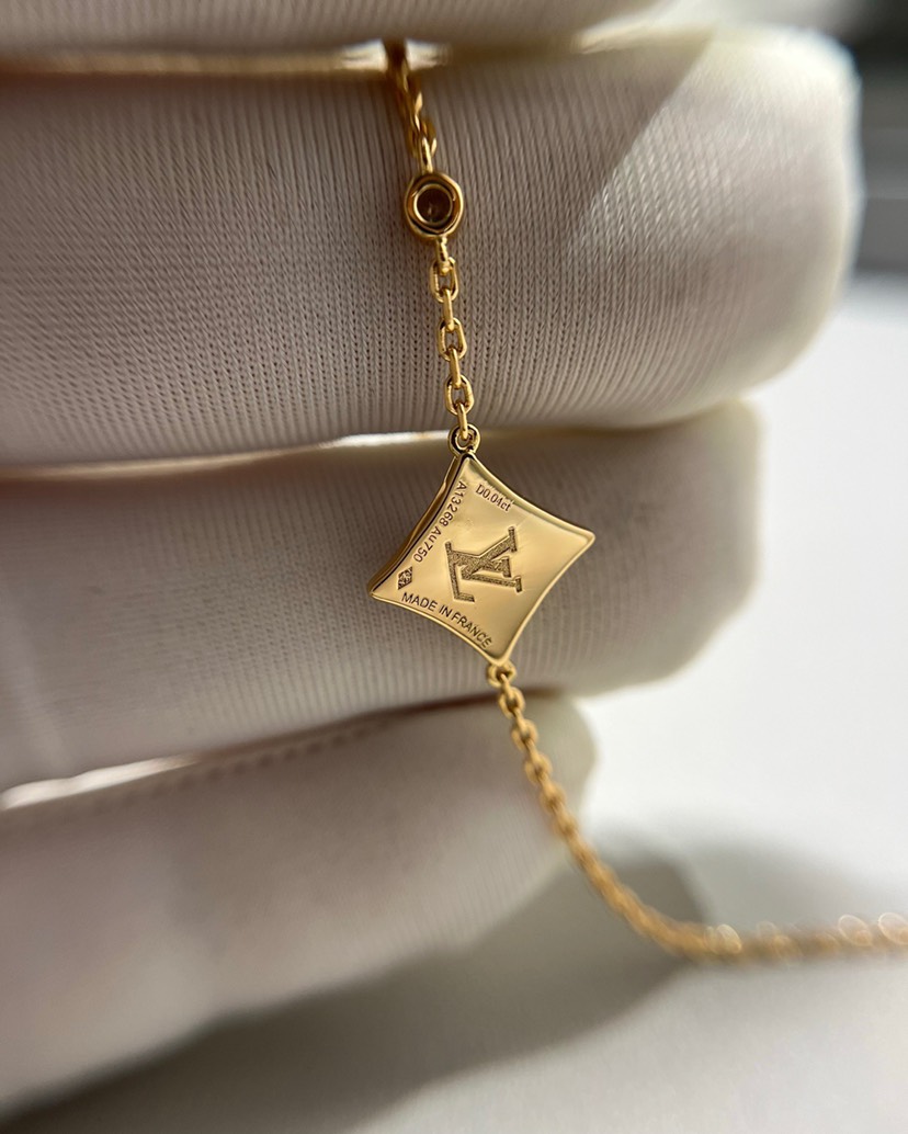LV Bracelet-10