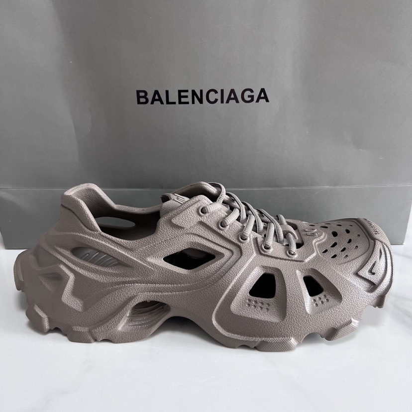 Balenciaga Summer footwear