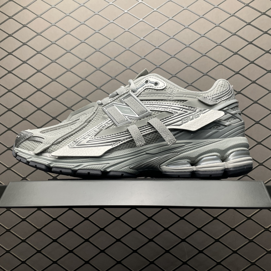 New Balance Sneakers-51