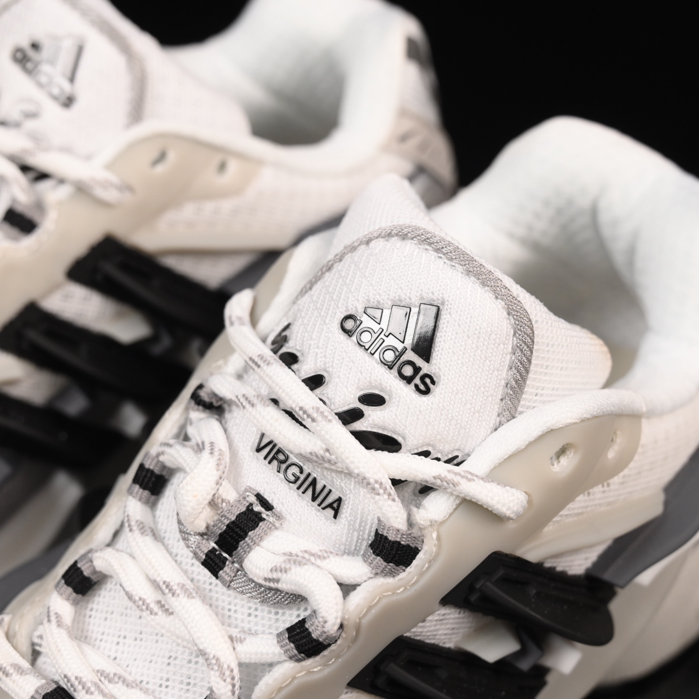 Adidas Sneakers-66