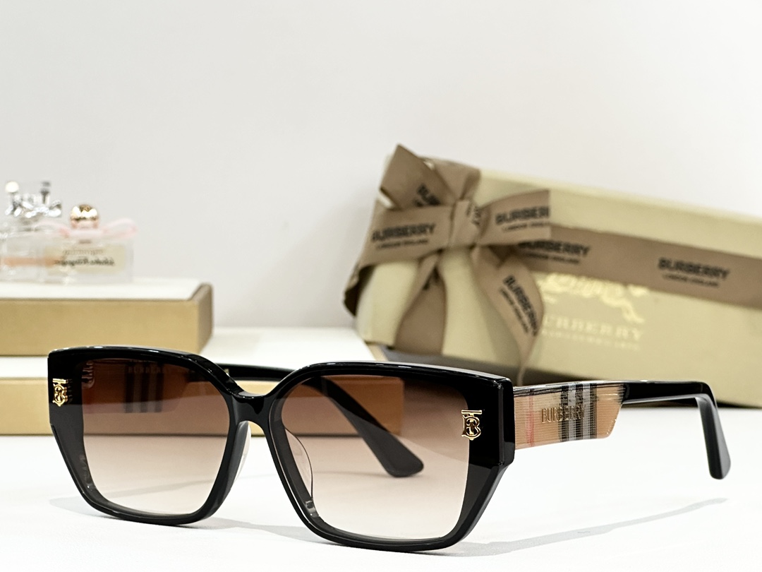 Burberry glasses-47