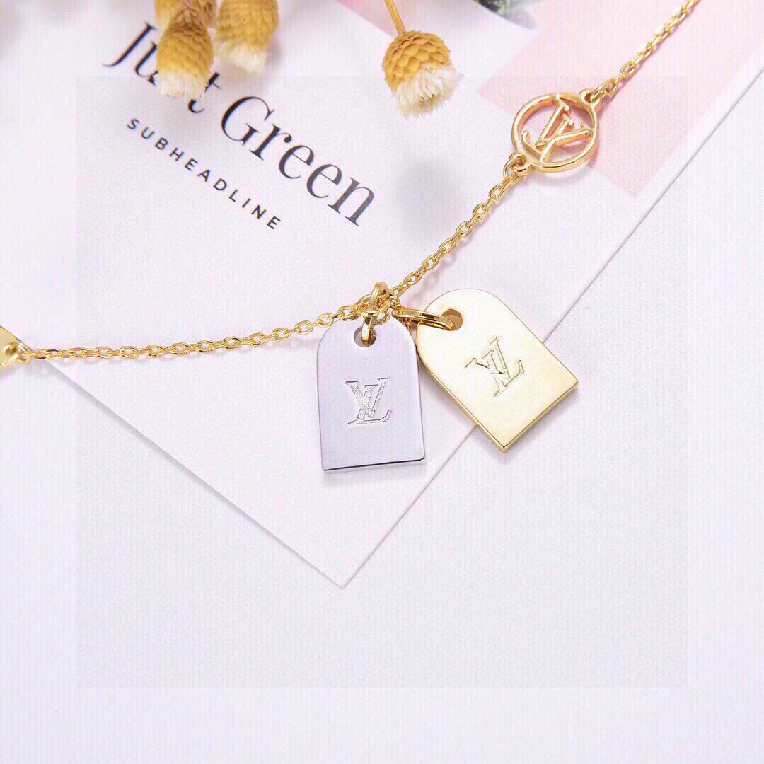 LV necklace-60