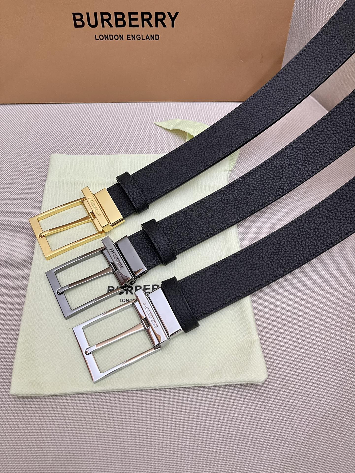 Burberry belt-93