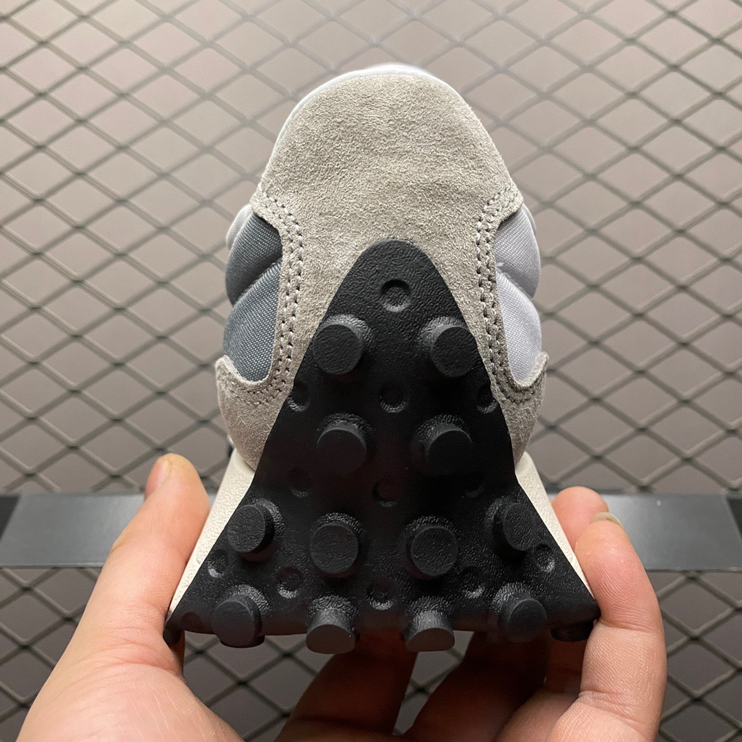 New Balance Sneakers-81