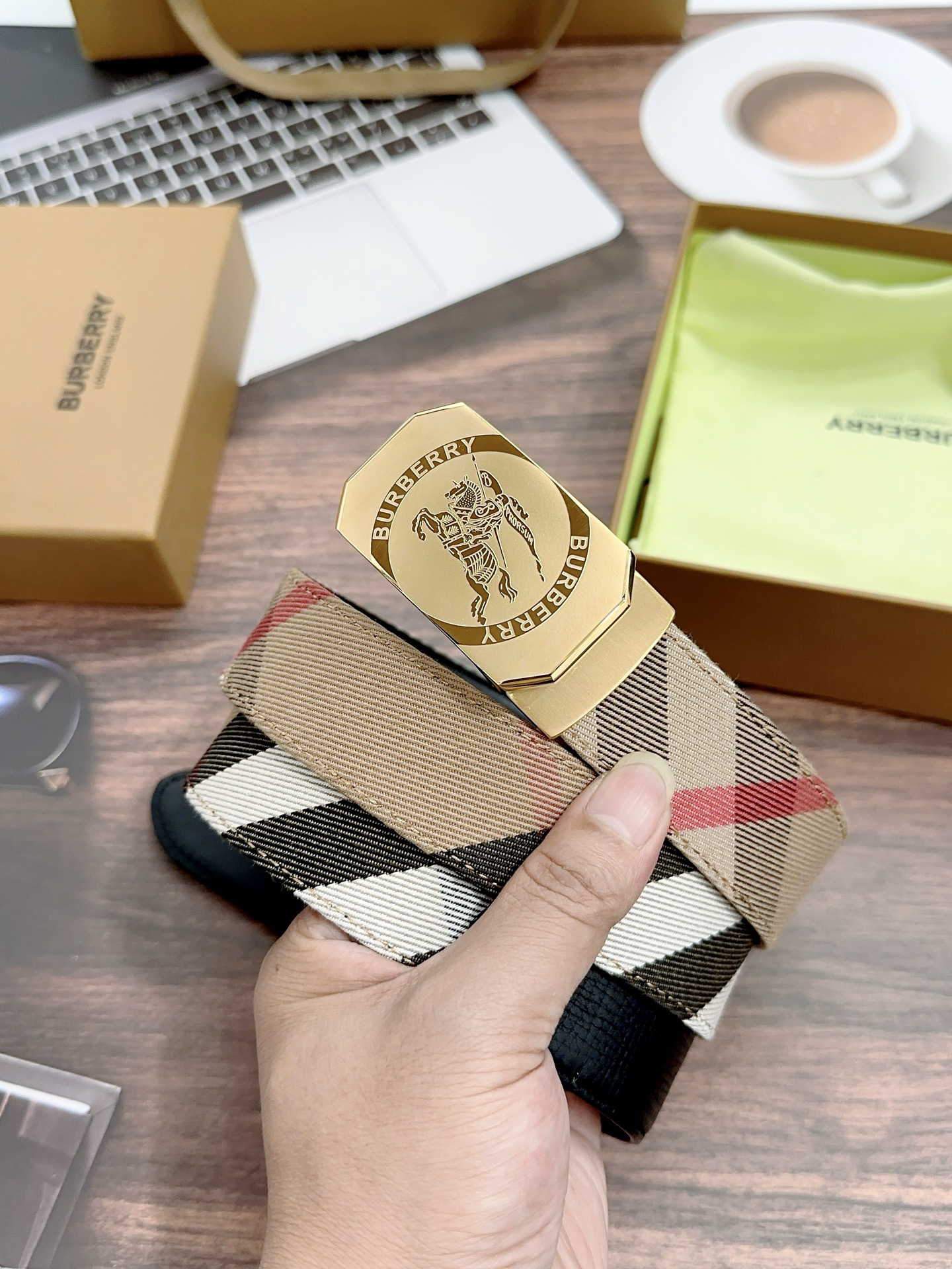 Burberry belt-67