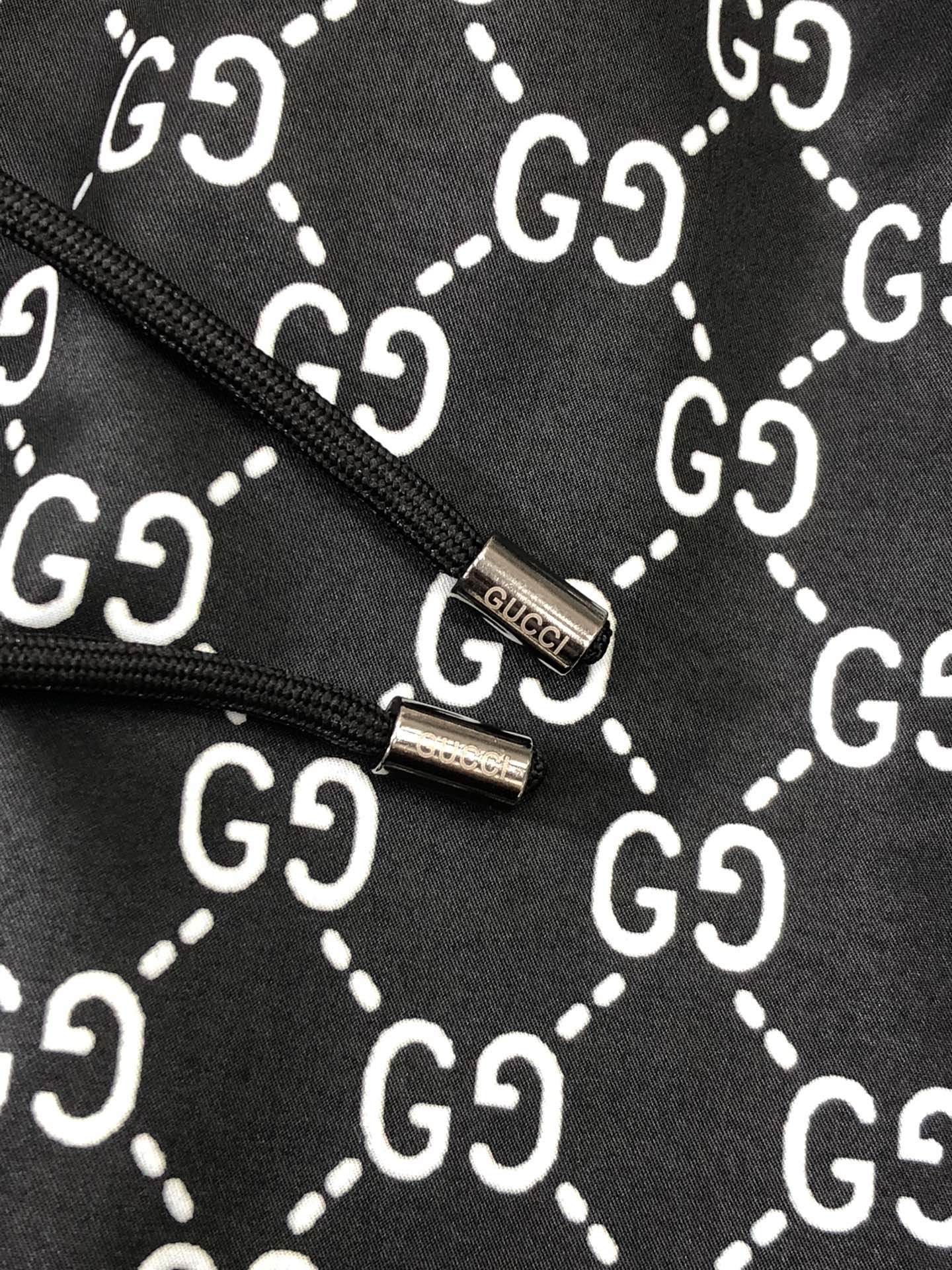Gucci clothing-187