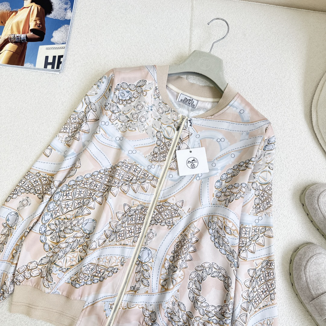 Hermes Clothing-333