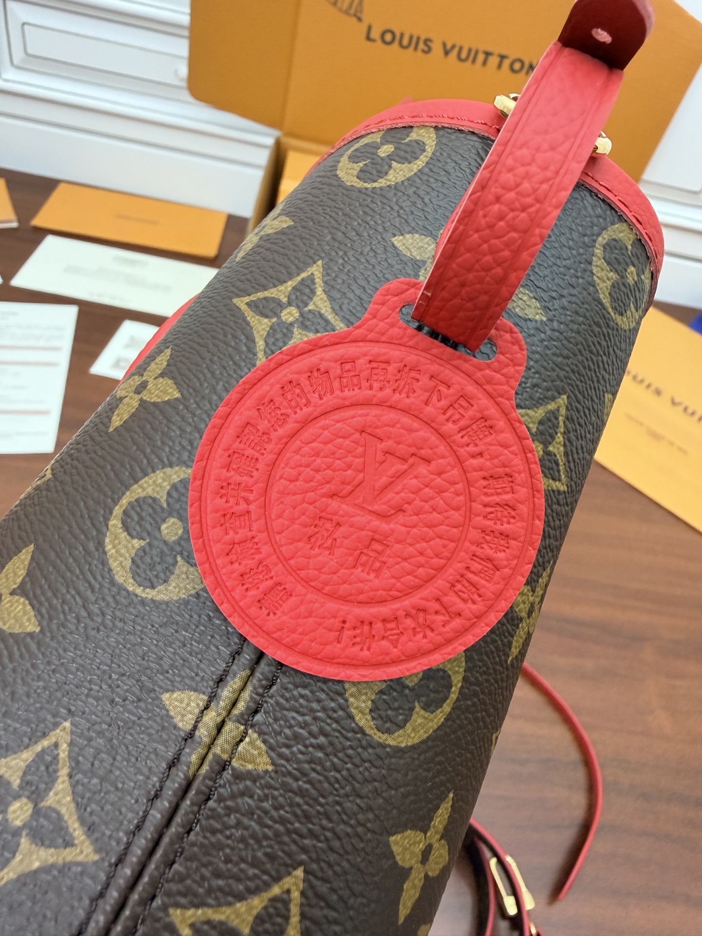 Louis Vuitton Hot New Product-172