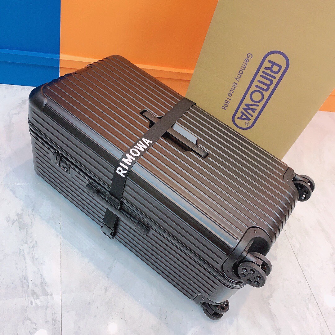 RIMOWA luggage-110