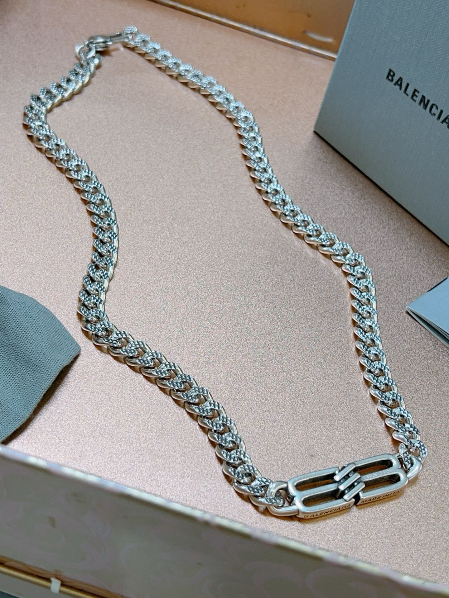 Balenciaga necklace-47
