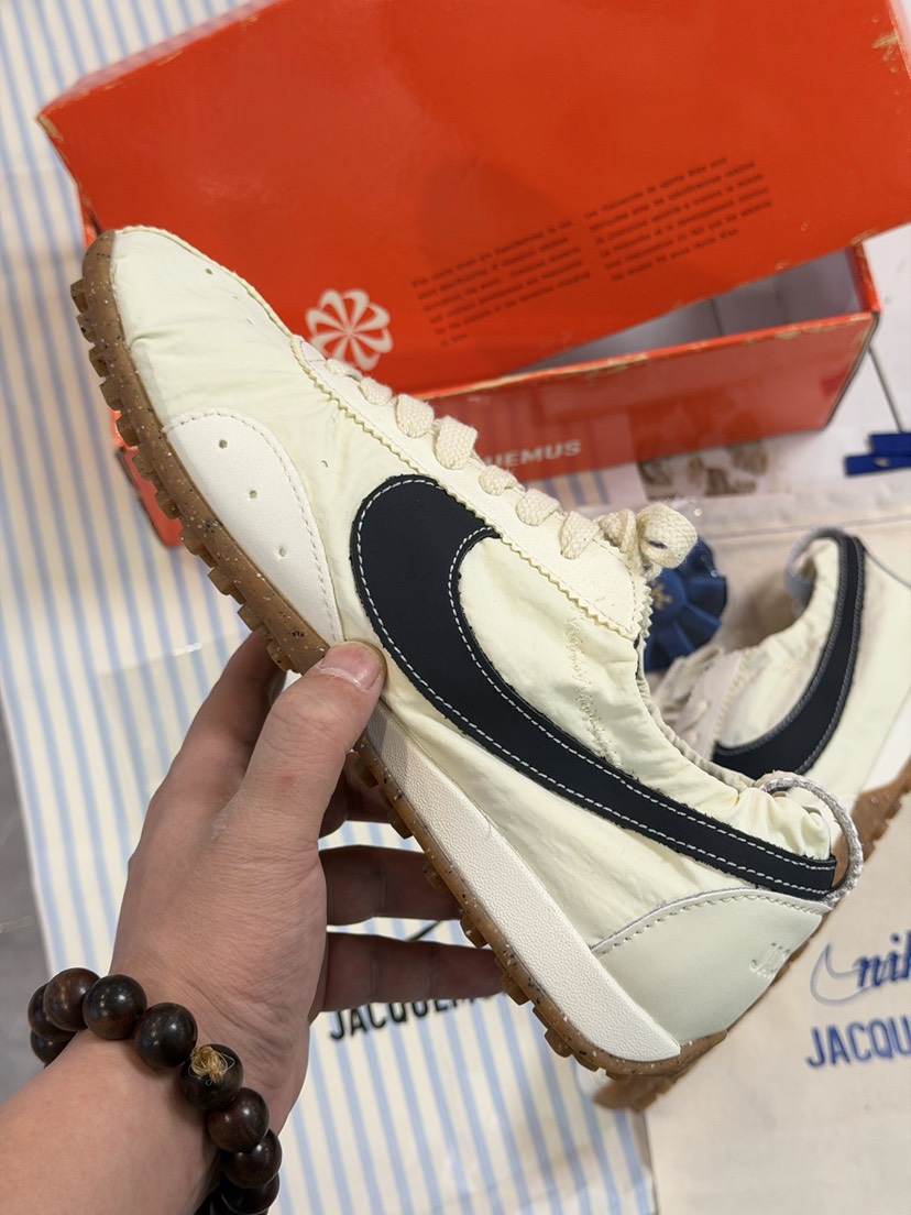 Nike Sneakers-232