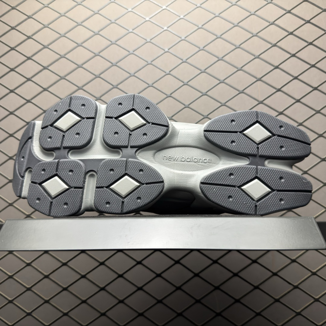 New Balance Sneakers-381