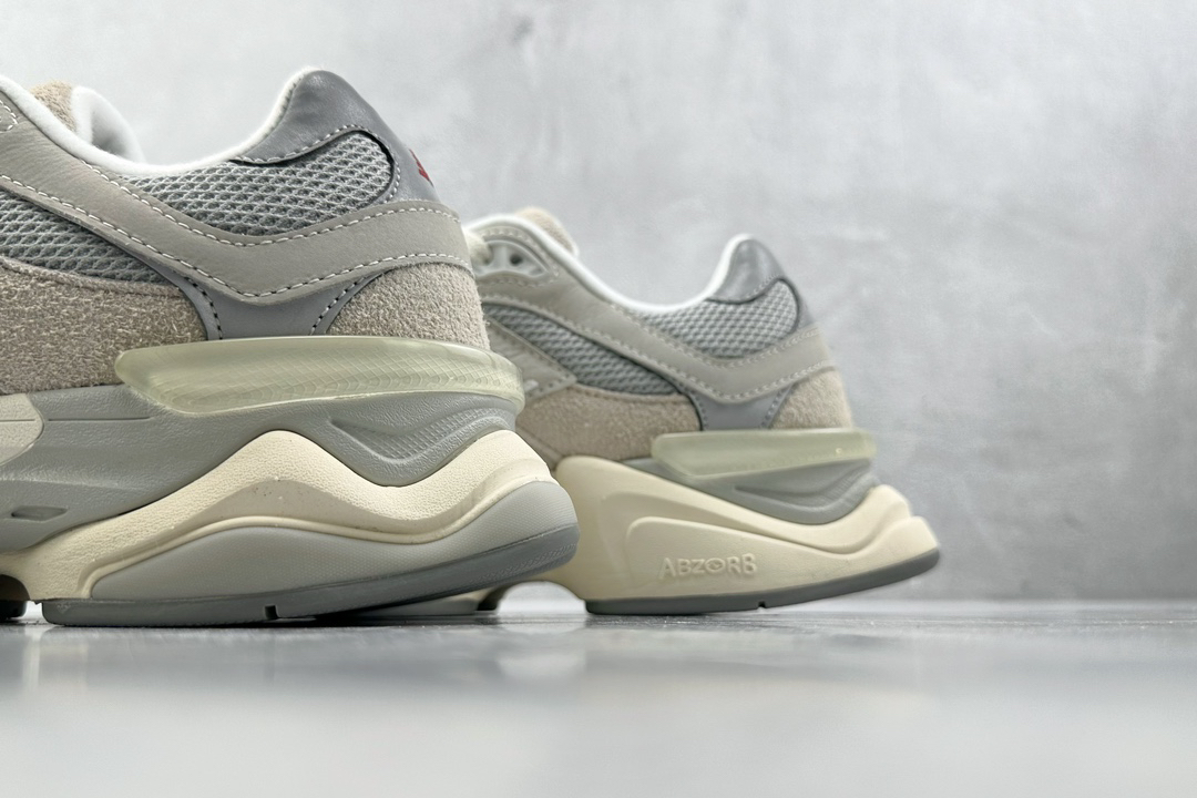 New Balance Sneakers-74