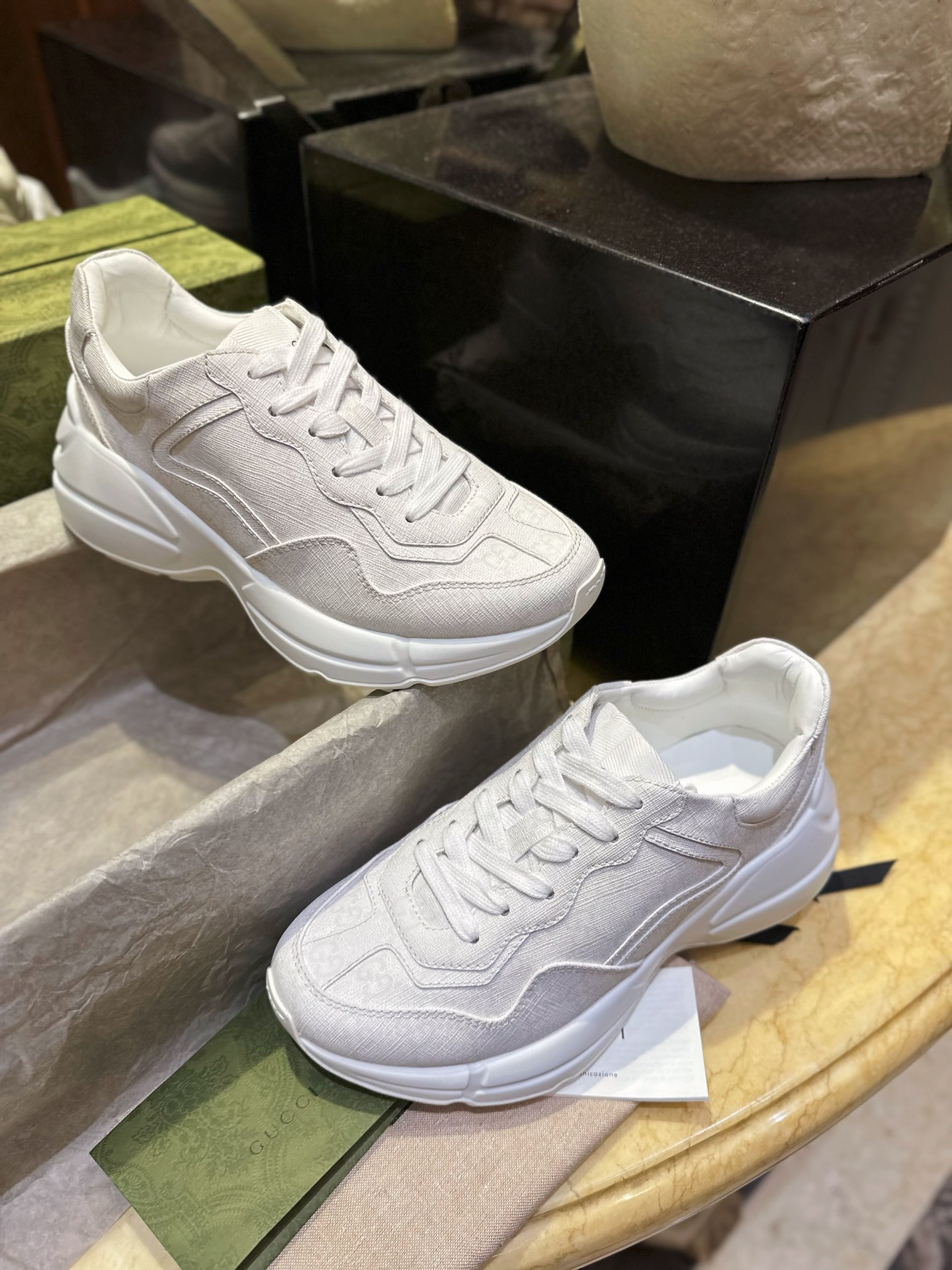 Gucci Sneakers-92