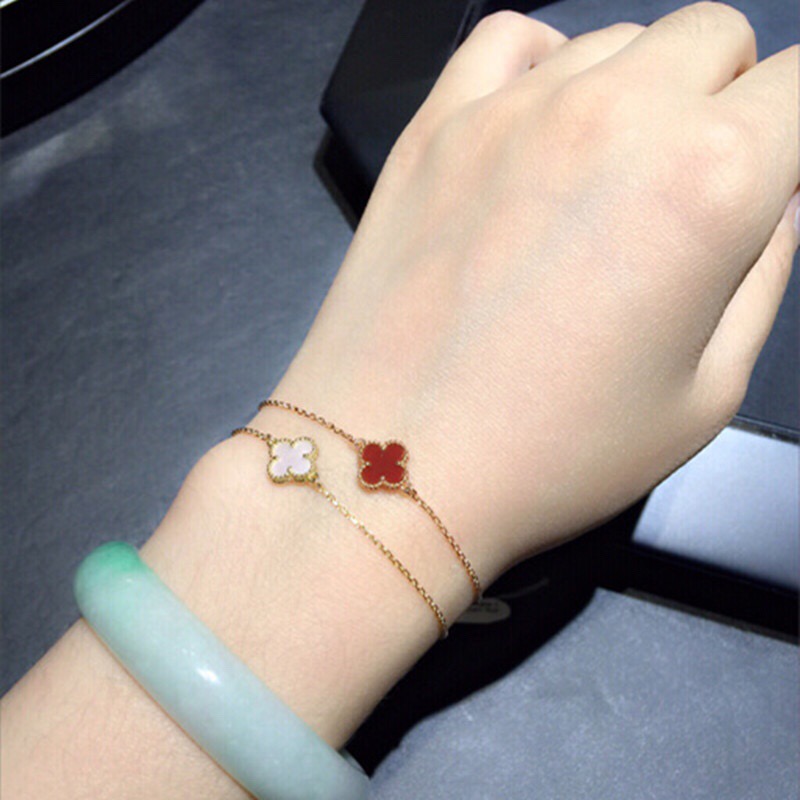 Van Cleef & Arpels Bracelet-39