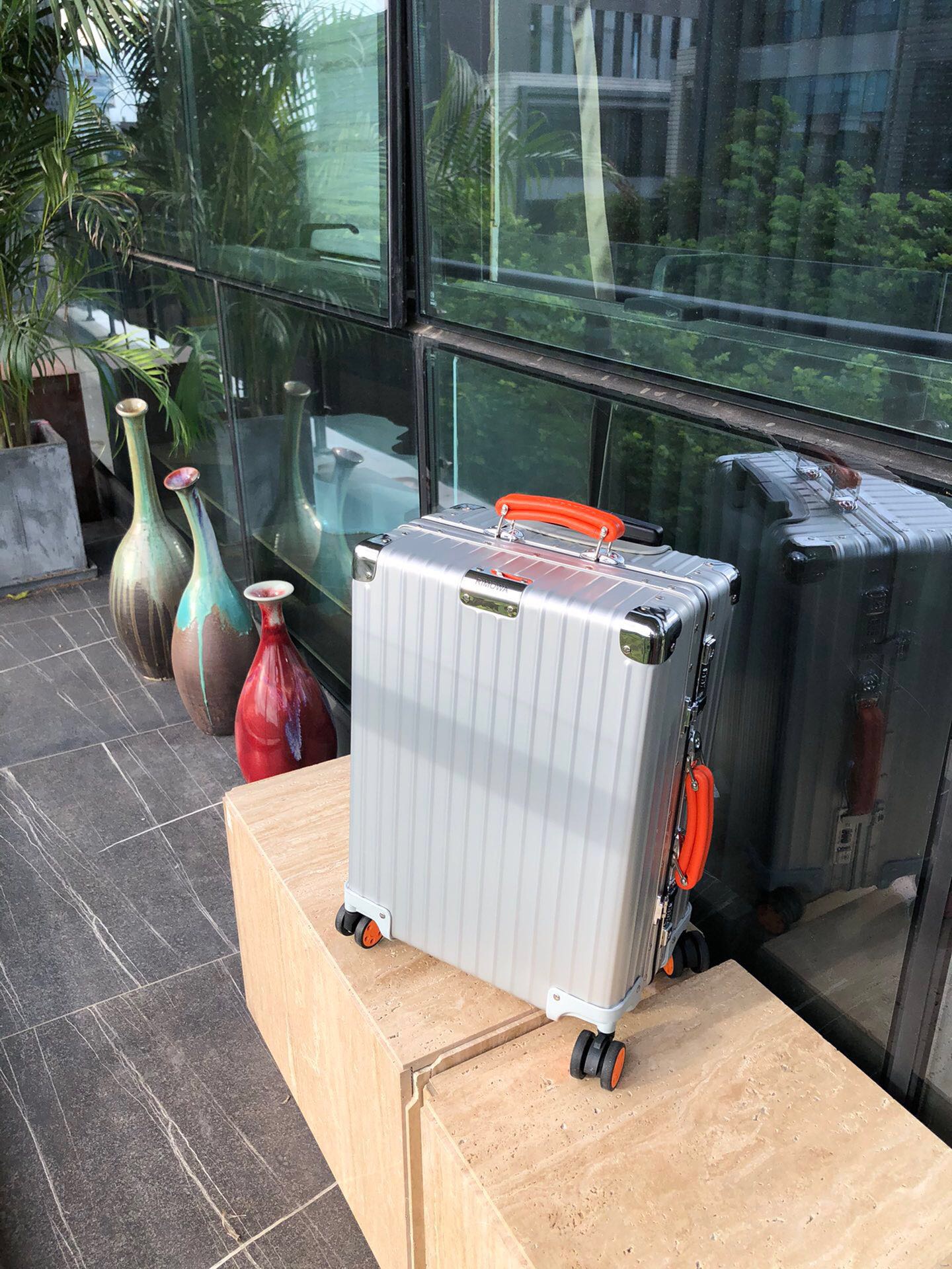RIMOWA luggage-19