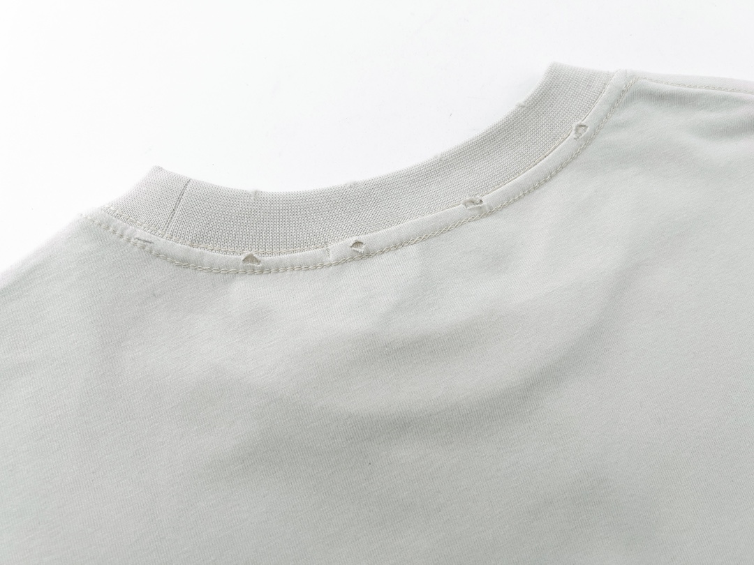 Balenciaga clothing-201