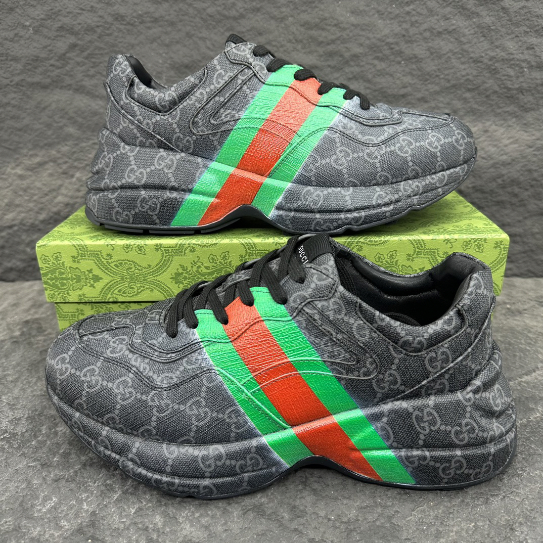 Gucci Sneakers-172