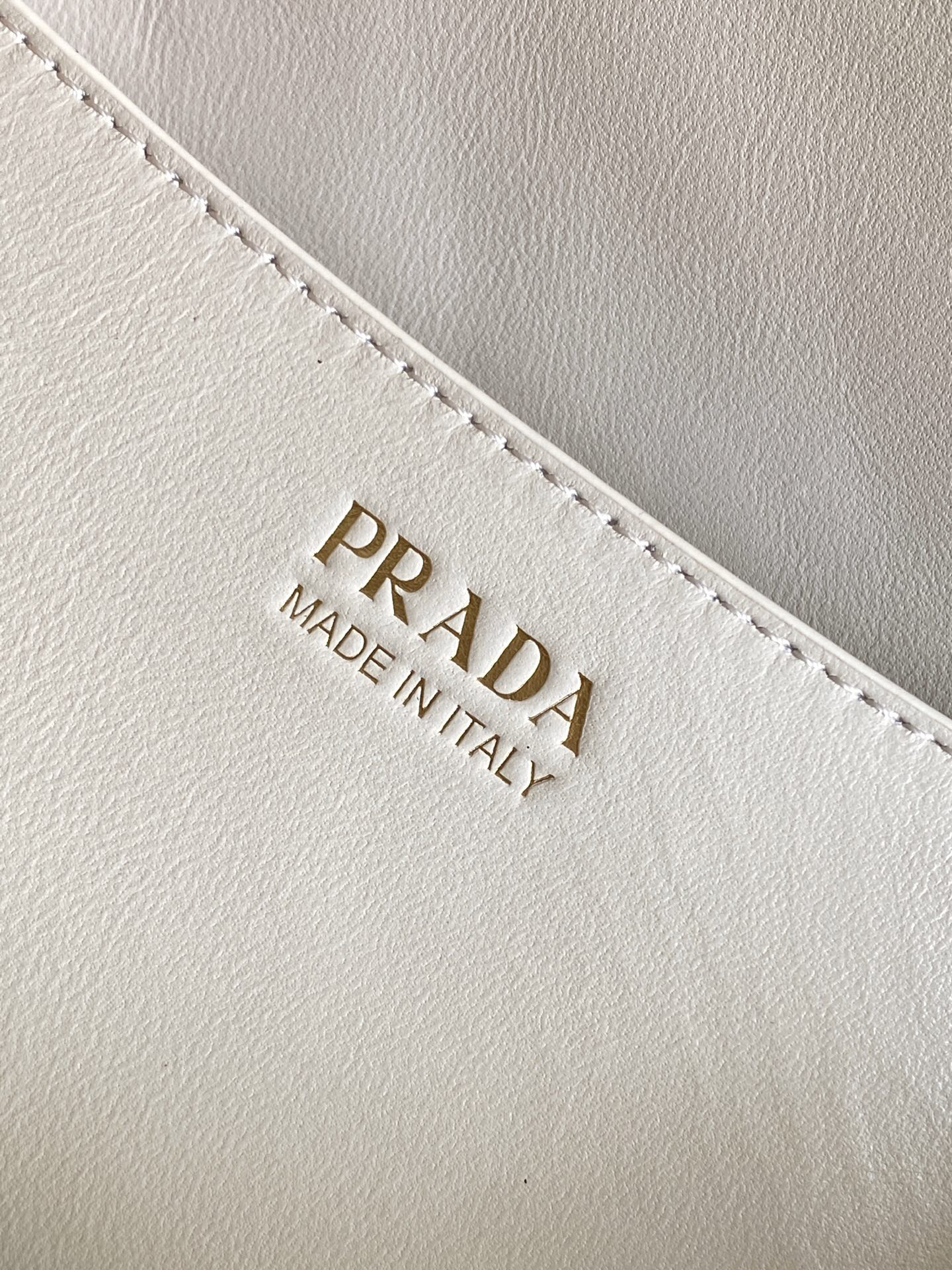 Prada Hot New Product-107